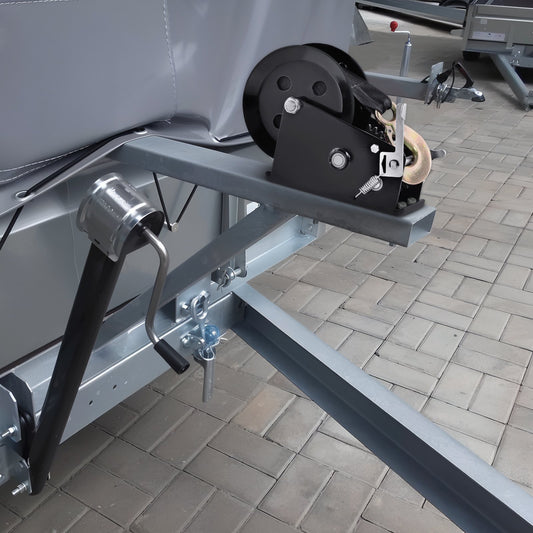 Hand Winch, 1587.6 Kg Pulling Capacity